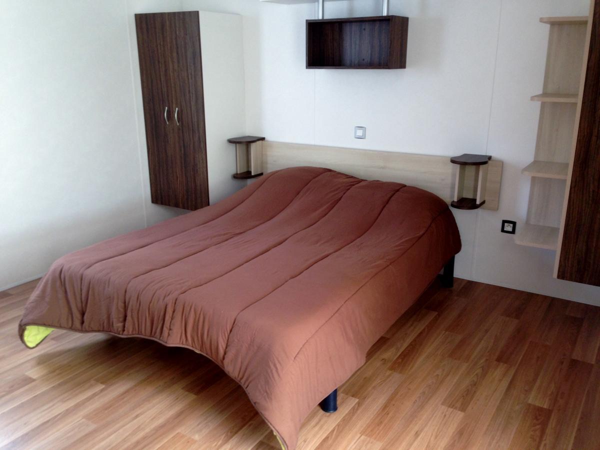 Camping Le Dauphin Hotell Saint-Georges-de-Didonne Exteriör bild