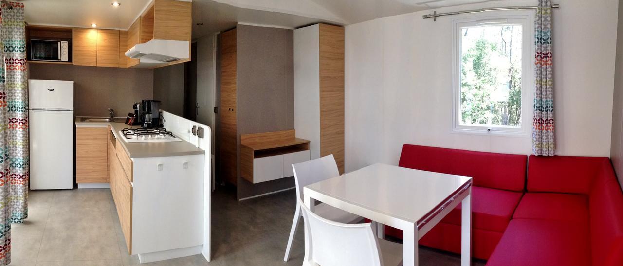 Camping Le Dauphin Hotell Saint-Georges-de-Didonne Exteriör bild
